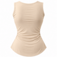 Camiseta de tirantes beige vista por detrás